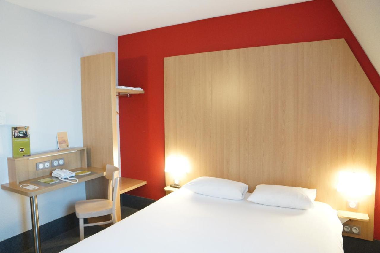 B&B HOTEL Saint Malo Sud Exterior foto